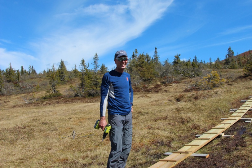 Knut Alnæs på det ferdige resultatet på den lange myra 