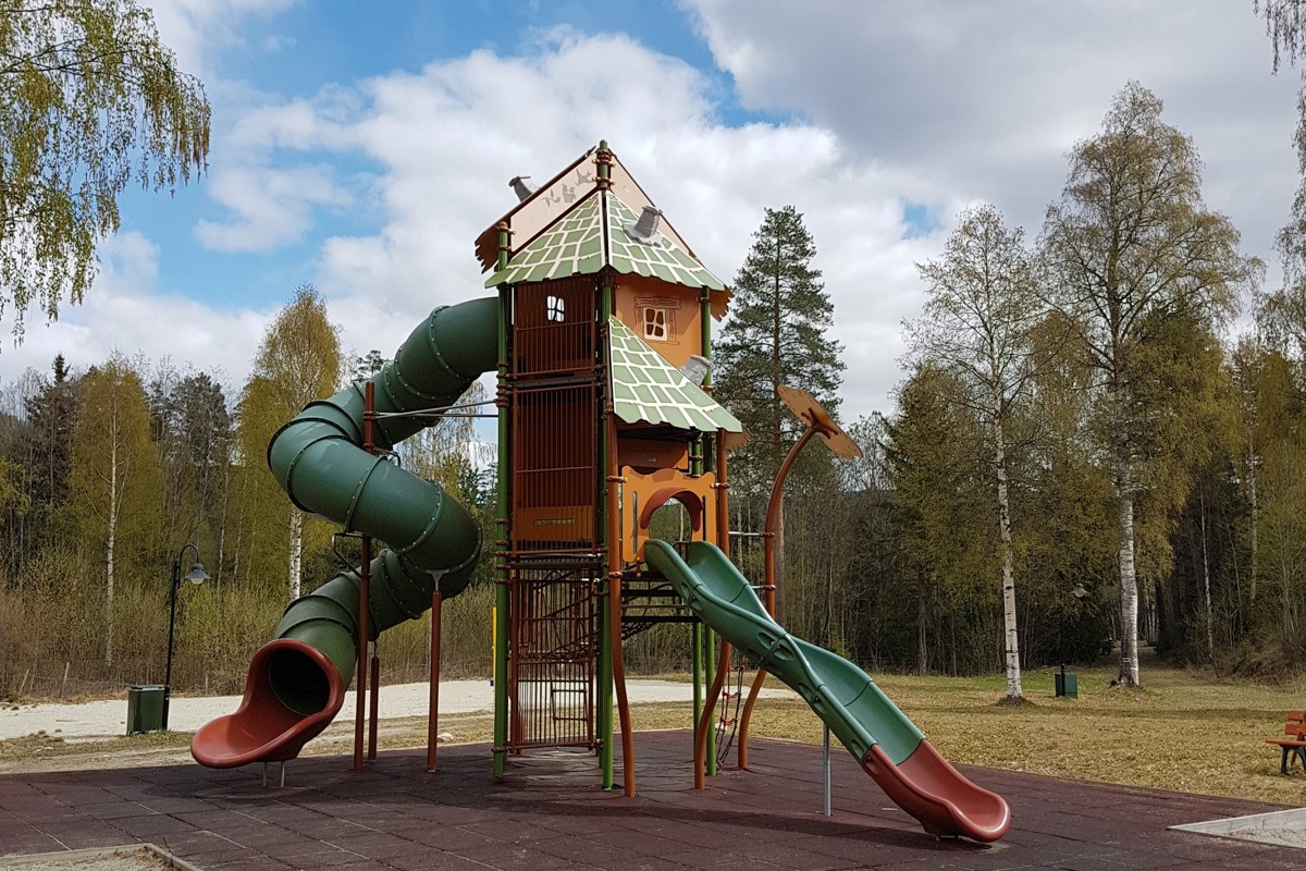 Leikeplass Klatretaarn Vegglifjell